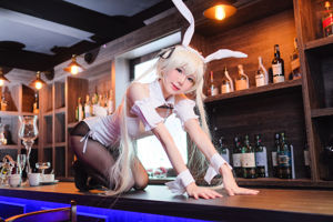 [Zdjęcie gwiazdy internetowej COSER] Sally Dorasnow - kostium króliczka Sora Kasugano