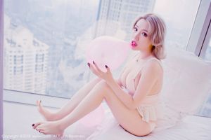 Huang Luran "Lace Pajamas + Lace Bathtub Bikini" [秀人XIUREN] No.1043