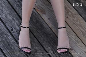Silky Foot Bento 088 Yangyang "Full One-word Sandals with High Heels" [IESS Weird Interesting]