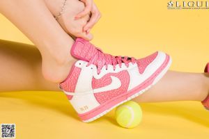 [丽 柜 LiGui] Modèle Yoona "Basketball Girl Badminton Series" Belles jambes et pied de jade Photo Photo