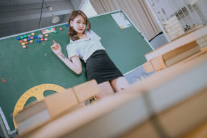 [COS Welfare] Nyanyian Bilangan Dewa Lolita Banma Winter - Lily Classroom