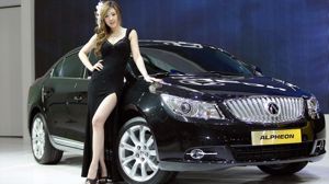 Model mobil Korea Hwang Mi Hee Edisi Koleksi "Auto Show Picture Series"